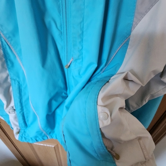 Columbia Blue Colorblock Windbreaker Raincoat - Picture 10 of 15
